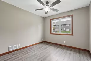 1707 Squirrel Way, New Richmond, WI 54017 - Photo 9