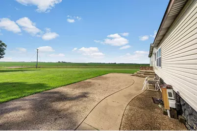 1734 40th Street, Ceylon, MN 56121 - Photo 37