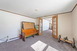 1734 40th St, Ceylon, MN 56121 - Photo 25