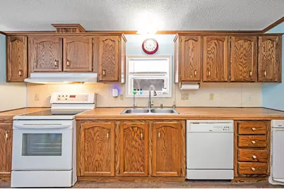 1734 40th Street, Ceylon, MN 56121 - Photo 7