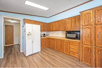 1734 40th Street, Ceylon, MN 56121 - Photo 5