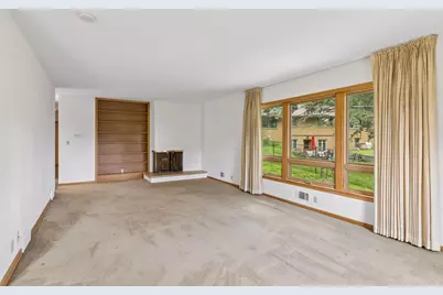 116 Victory Place, South Saint Paul, MN 55075 - Photo 9