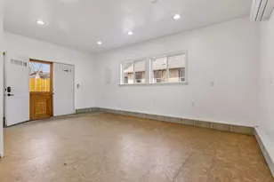 2146 W James Ave, Saint Paul, MN 55105 - Photo 27