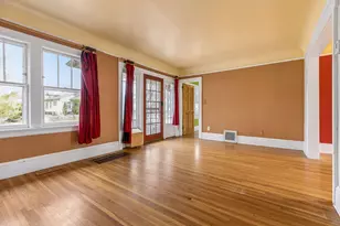 2146 W James Ave, Saint Paul, MN 55105 - Photo 5