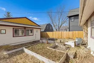 2146 W James Ave, Saint Paul, MN 55105 - Photo 33