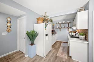 307 Maryland Ave W, Saint Paul, MN 55117 - Photo 9