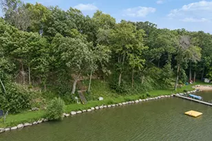 7080 Rolling Acres Rd, Excelsior, MN 55331 - Photo 9