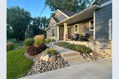6824 W Shadow Lake Drive, Lino Lakes, MN 55014 - Photo 1