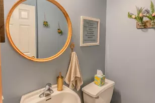 1586 Woodlynn Ave, Maplewood, MN 55109 - Photo 5
