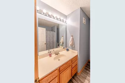 1586 Woodlynn Avenue #2, Maplewood, MN 55109 - Photo 15