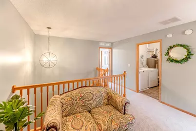 1586 Woodlynn Avenue #2, Maplewood, MN 55109 - Photo 7