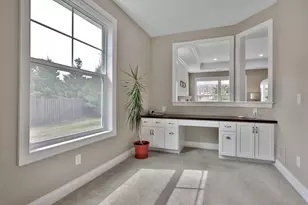 5042 Dale Ridge Rd, Woodbury, MN 55129 - Photo 11