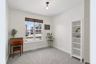 303 Primrose Path N, Bayport, MN 55003 - Photo 15