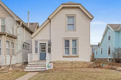 855 Hague Avenue, Saint Paul, MN 55104 - Photo 1