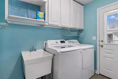 1988 Eldridge Avenue W, Roseville, MN 55113 - Photo 25