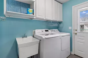 1988 Eldridge Ave W, Roseville, MN 55113 - Photo 25