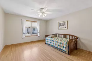 1988 Eldridge Ave W, Roseville, MN 55113 - Photo 19