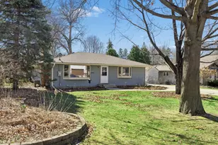 1988 Eldridge Ave W, Roseville, MN 55113 - Photo 3