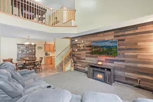 834 Summer Pines Cir, Hudson, WI 54016 - Photo 5