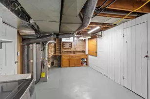 1132 Iowa Ave W, Saint Paul, MN 55108 - Photo 47