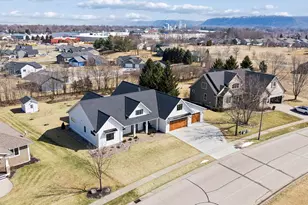 918 Hidden Meadow Ln, Lake City, MN 55041 - Photo 5