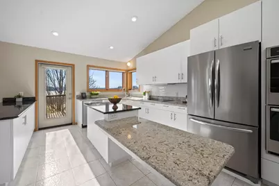 8325 Ox Yoke Circle, Maple Plain, MN 55359 - Photo 27