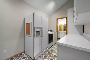 8325 Ox Yoke Cir, Maple Plain, MN 55359 - Photo 27