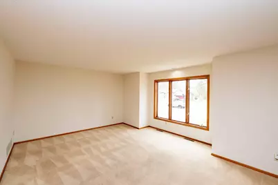 3080 Greenbrier Street, Little Canada, MN 55117 - Photo 9