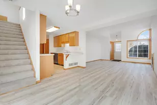 7298 Lea Ct N, Lino Lakes, MN 55014 - Photo 9