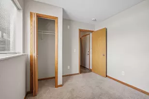 2880 Clover Ridge Dr, Chaska, MN 55318 - Photo 27