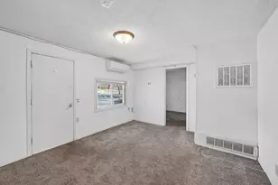 1120 4th St SE, Rochester, MN 55904 - Photo 7