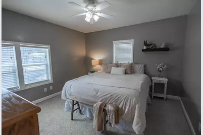 110 S Green Avenue, New Richmond, WI 54017 - Photo 23