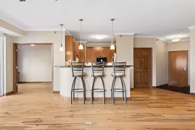 6701 Lake Shore Drive S #101, Richfield, MN 55423 - Photo 7