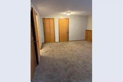 833 S Walnut Street, Belle Plaine, MN 56011 - Photo 17