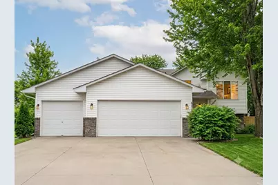 833 S Walnut Street, Belle Plaine, MN 56011 - Photo 1