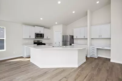 7704 Birch Street, Clear Lake, MN 55319 - Photo 9