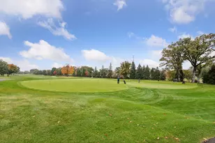 7310 Harold Ave, Golden Valley, MN 55427 - Photo 19