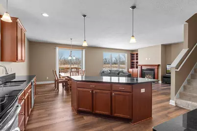 982 Inspiration Parkway N, Bayport, MN 55003 - Photo 11