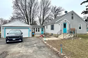 607 Main St, Hartland, MN 56042 - Photo 1