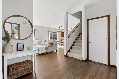 21421 Hytrail Circle, Lakeville, MN 55044 - Photo 5