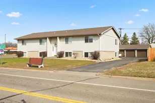2269 11th Ave E, North Saint Paul, MN 55109 - Photo 1