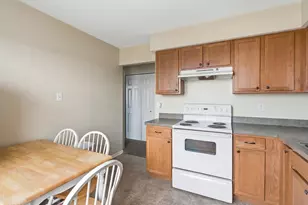 2269 11th Ave E, North Saint Paul, MN 55109 - Photo 17