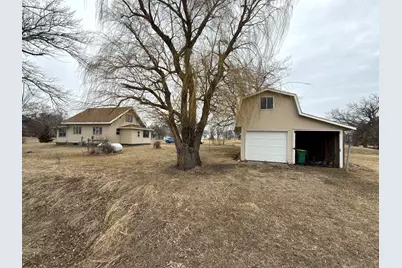 208 Margaret Avenue, Barry, MN 56210 - Photo 23