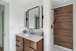 5233 Aldrich Ave N, Minneapolis, MN 55430 - Photo 15