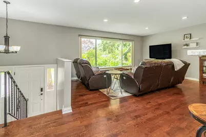 2220 Bossard Drive, Roseville, MN 55113 - Photo 5