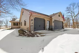 1235 N Sutton Lake Blvd, Jordan, MN 55352 - Photo 9