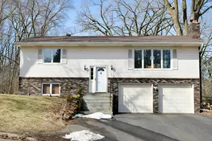 2615 Flandrau St, Maplewood, MN 55109 - Photo 1