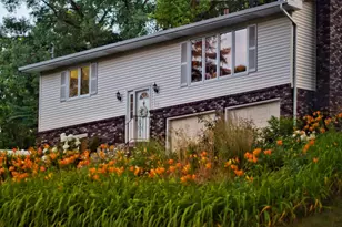 2615 Flandrau Street N, Maplewood, MN 55109 - Photo 3