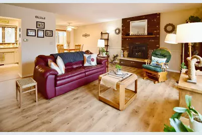 2615 Flandrau Street N, Maplewood, MN 55109 - Photo 3