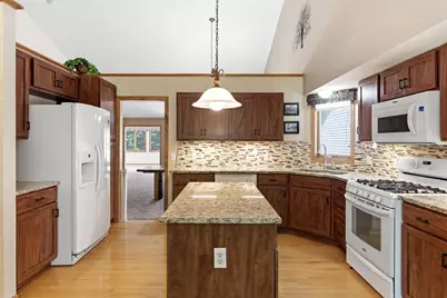 11204 Virginia Road, Bloomington, MN 55438 - Photo 3